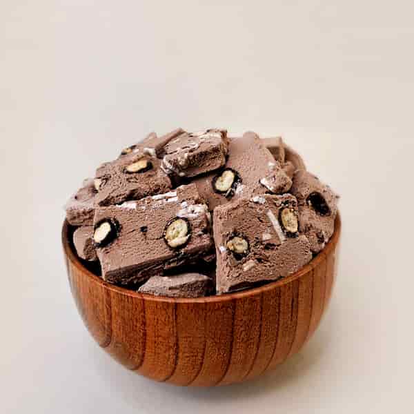 تصویر 1 از بستنی خشک کره گردو با طعمی به یاد ماندنی